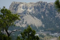 Needles Highway  Blick auf Mount Rushmore