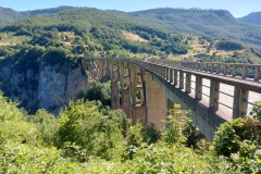 Rund um die Tara Brücke