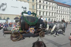 Oktoberfestumzug-124