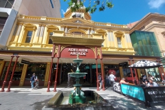 Australien